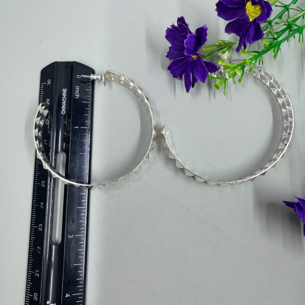 Silver Studded Style Geometric Vintage Large Hoop Earrings - Picture 4 of 4